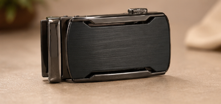 AURA BUCKLE (Gunmetal Silver)